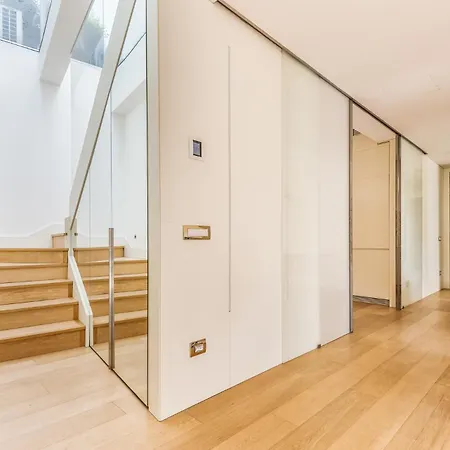 Super Luxury Penthouse Piazza Duomo * Милан