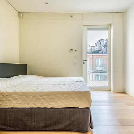 Апартаменты Super Luxury Penthouse Piazza Duomo